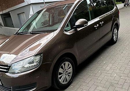 VW Sharan Volkswagen 2.0 TDI DSG Highline TüV 01/27