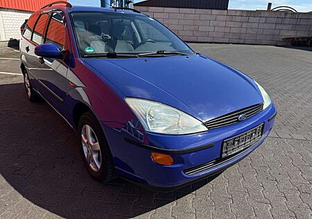 Ford Focus 1.6 Futura 2 Hand Guter Zustand