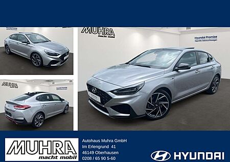 Hyundai i30 Fastback 1.5 T-GDI 48V N LINE GLASDACH 18"LM
