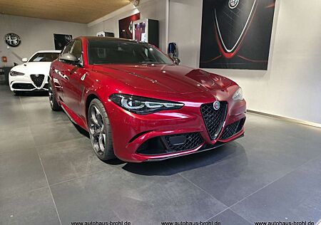Alfa Romeo Giulia Quadrifoglio Collezione 1 of 63