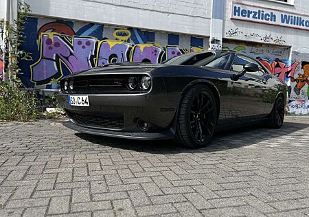 Dodge Challenger Automatik SRT 392