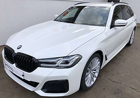 BMW 530 Touring Aut.M Sport SR+WR Kamera Navi Shz Ahk