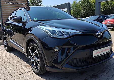 Toyota C-HR Hybrid Team D + Navi Touch & Go