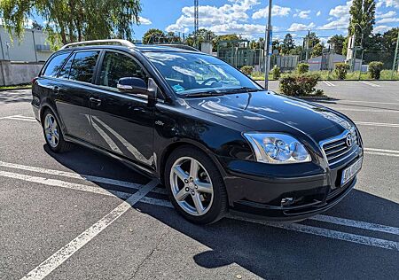 Toyota Avensis Avensis 2.2 D-CAT Combi Sol