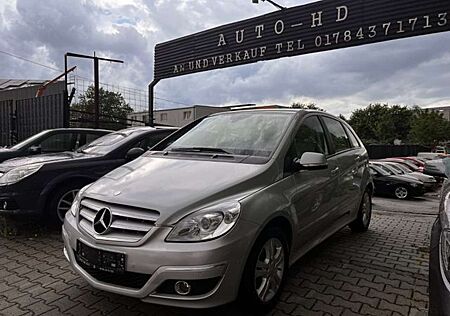 Mercedes-Benz B 180 Scheckheft, gepflegt, Automatikgetriebe, G