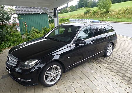 Mercedes-Benz C 180 C+180+T+(BlueEFFICIENCY)+Avantgarde AMG Line