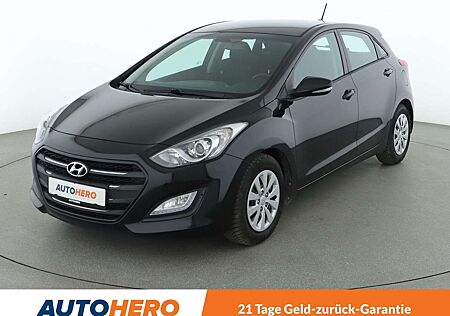 Hyundai i30 1.4 Trend blue*NAVI*CAM*PDC*SHZ*KLIMA*GARANTIE*