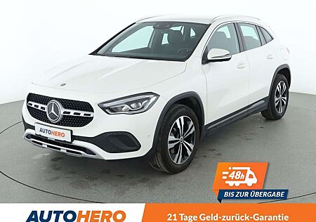 Mercedes-Benz GLA 200 Progressive Aut.*CAM*NAVI*PDC*TEMPO*