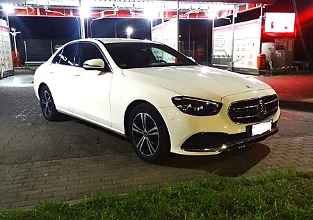 Mercedes-Benz E 220 d 4Matic 9G-TRONIC Avantgarde