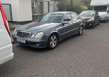 Mercedes-Benz E 270 CDI Avantgarde