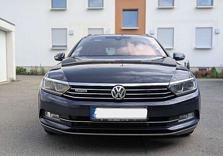 VW Passat Variant Volkswagen "R-line" 2.0 TDI 4Motion DSG Navi LED ACC Panorama