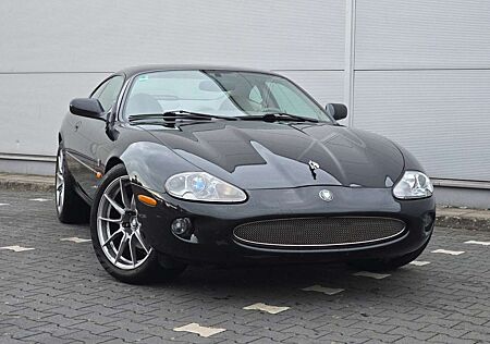 Jaguar XK8 V8