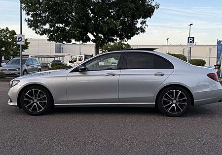 Mercedes-Benz E 220 d 9G-TRONIC AMG Line
