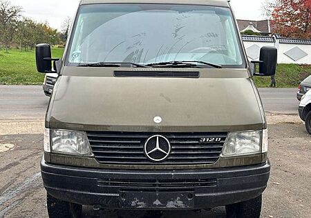 Mercedes-Benz Sprinter 312 D 903.461 - 4x4