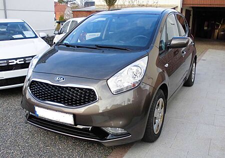 Kia Venga 1,6 mit Navi, Kamera, Sitzheizung, PDC, AHK