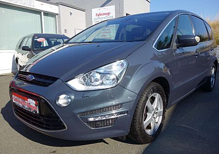 Ford S-Max Titanium 7-Sitze