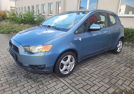 Mitsubishi Colt 1.3 Invite