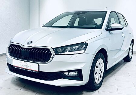 Skoda Fabia Essence * 1.HAND * TEMPOMAT * PDC *