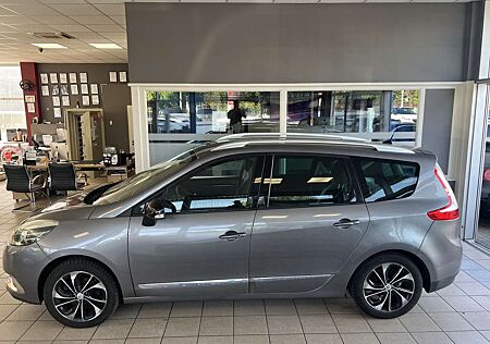 Renault Scenic III BOSE Edition Navi T-Leder AHK SHZ PDC
