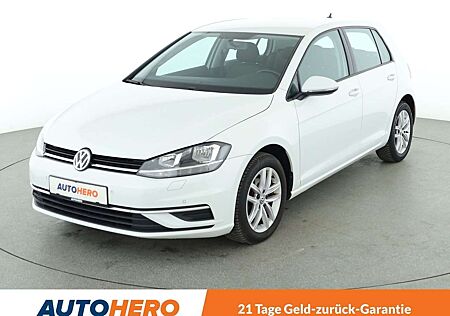 VW Golf Volkswagen 1.0 TSI Comfortline BlueMotion Aut.*NAVI*ACC*PDC*