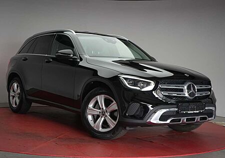 Mercedes-Benz GLC 300 d 4Matic 9G-Tronic Navi/Distronic/Kamera