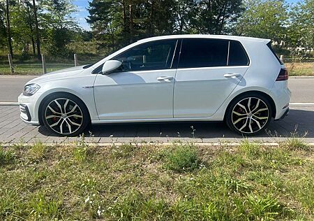 VW Golf GTI Volkswagen GTI Performance BMT/Start-Stopp
