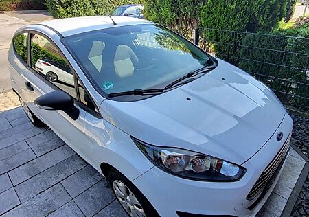 Ford Fiesta Ambiente Cool & Sound