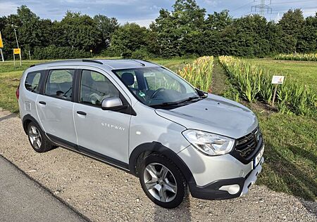 Dacia Lodgy Stepway PDC Rückfahrkamera Tempomat. TÜV neu