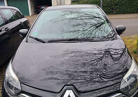 Renault Captur Limited
