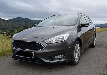 Ford Focus Turnier Business Automatik