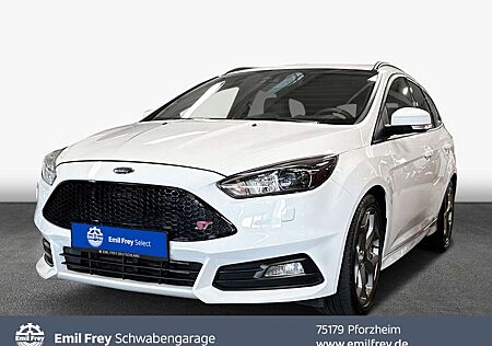 Ford Focus Turnier 2.0 EcoBoost ST mit Leder-Sport-Pake