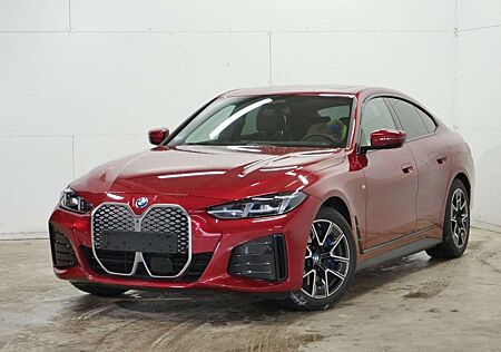 BMW i4 eDrive40 M Sportpaket Driving Assistant Profession