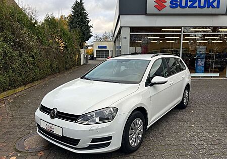 VW Golf Volkswagen VII Variant Trendline NAVI KLIMA PDC SHZ