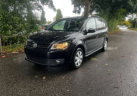 VW Touran Volkswagen Comfortline BMT