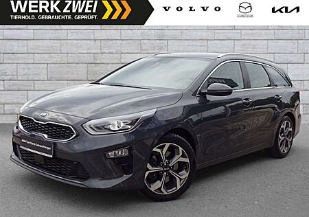 Kia XCeed gebraucht kaufen Kia XCeed Ceed SW / cee'd SW 1,6CRDI Spirit AT AHK ACC Navi