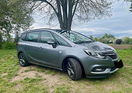 Opel Zafira Active