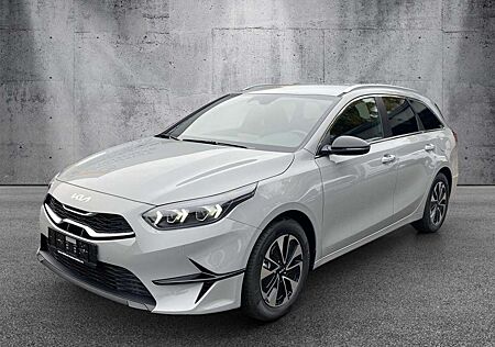 Kia Cee'd Ceed / /Auto.Hecklappe/Alu16/R.Cam/JBL/Key less