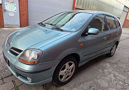Nissan Almera Tino Basis