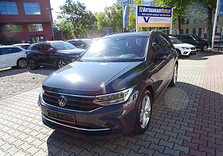 VW Tiguan Volkswagen 2.0 TDI BMT Active Automatik, Pannorama