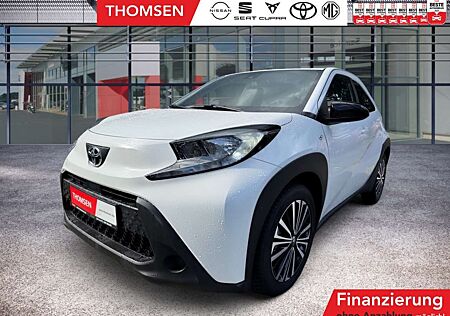 Toyota Aygo 1.0 Play ACC Navi Fernlichtass. Kam. PDC