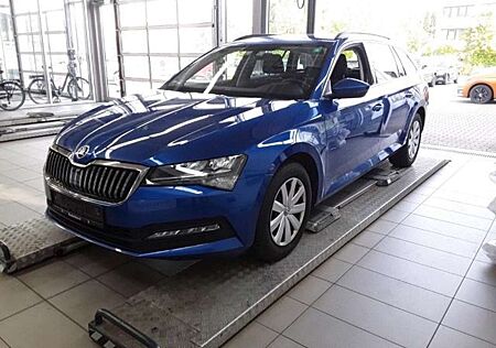 Skoda Superb Combi Ambition