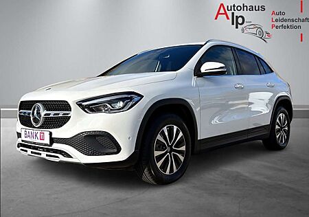 Mercedes-Benz GLA 250 e Style LED 8-FACH NAVI DAB