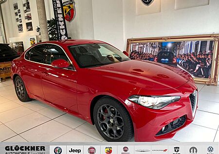 Alfa Romeo Giulia Super 2.0