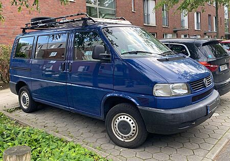 VW T4 Caravelle Volkswagen Caravelle Syncro 7DK2Y5