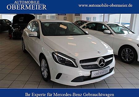 Mercedes-Benz A 180 Style PTS SHZ LED Navi Klima