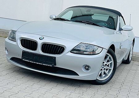 BMW Z4 2.2i Roadster*Leder*Klima*ZV*BC*PDC