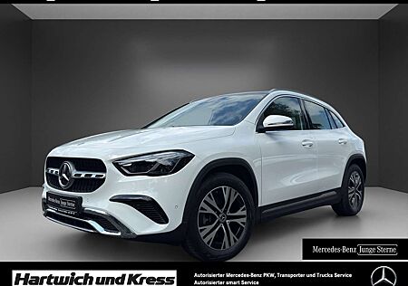 Mercedes-Benz GLA 220 d 4Matic Progressive+Pano+AHK+Kamera+MultibeamLED+