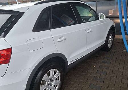 Audi Q3 2.0 TFSI quattro S tronic