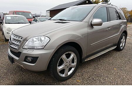 Mercedes-Benz ML 320 CDI Bi-Xenon Sportp. AHK 8x Alu eGHSD Memory