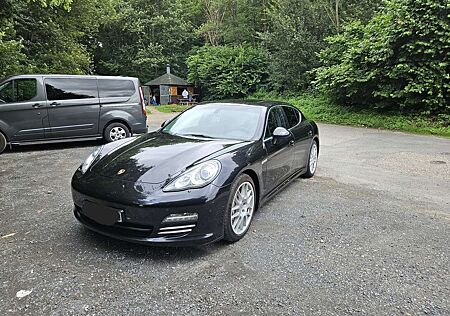 Porsche Panamera 4S PDK